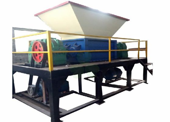 中国 経済的な二重シャフトのシュレッダーの機械/ココナッツ殻のシュレッダー サプライヤー