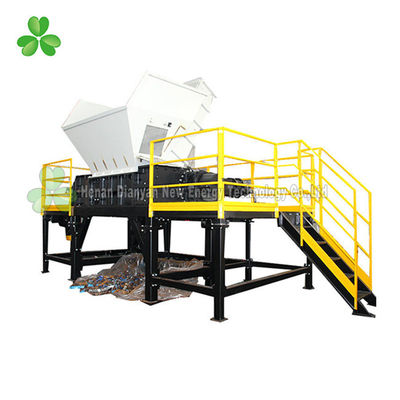 中国 黄色い二重シャフトのシュレッダー/廃物のシュレッダー機械2トン/時間容量 サプライヤー